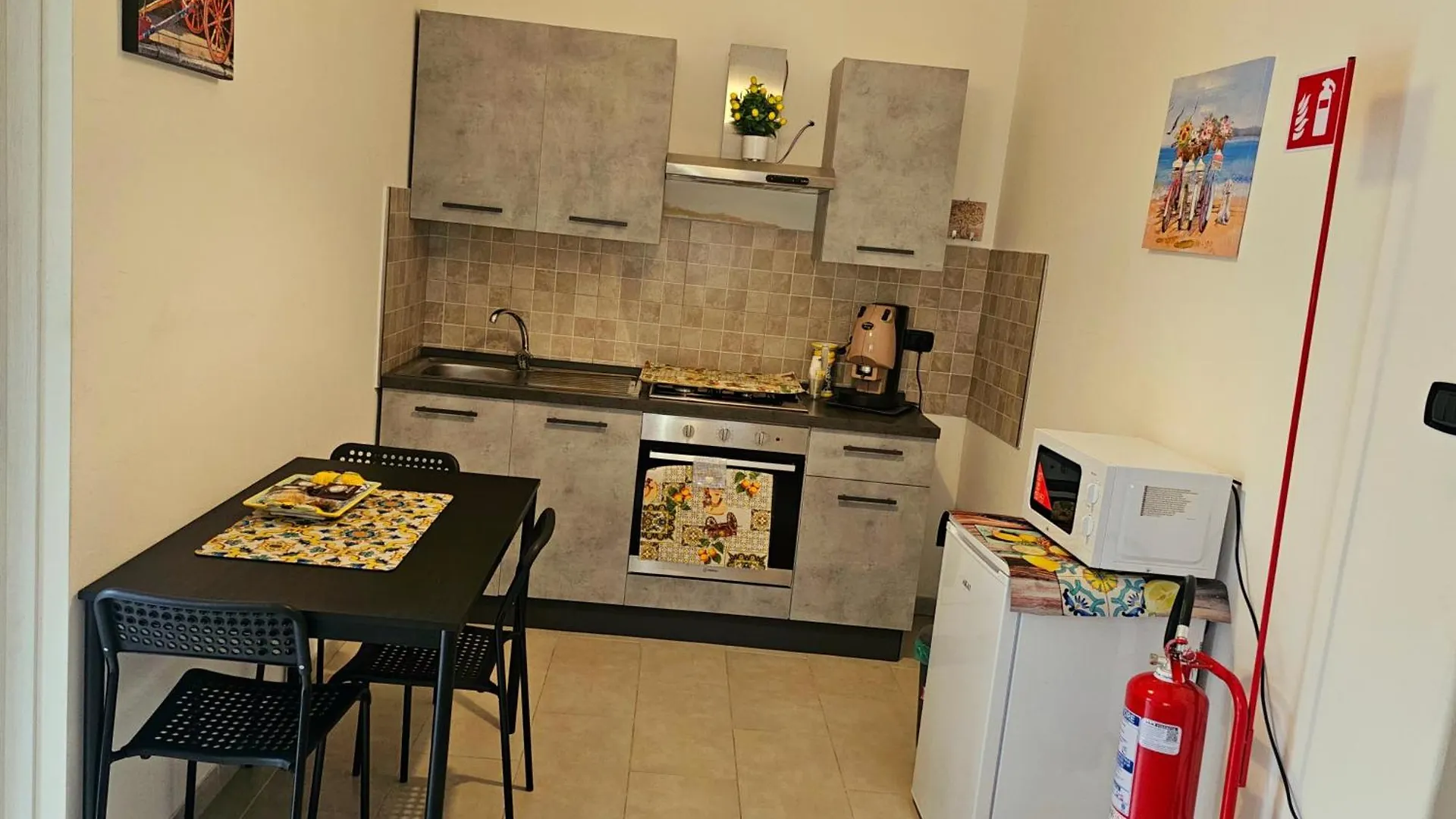Anna'S House Near Airport Apartment Catania