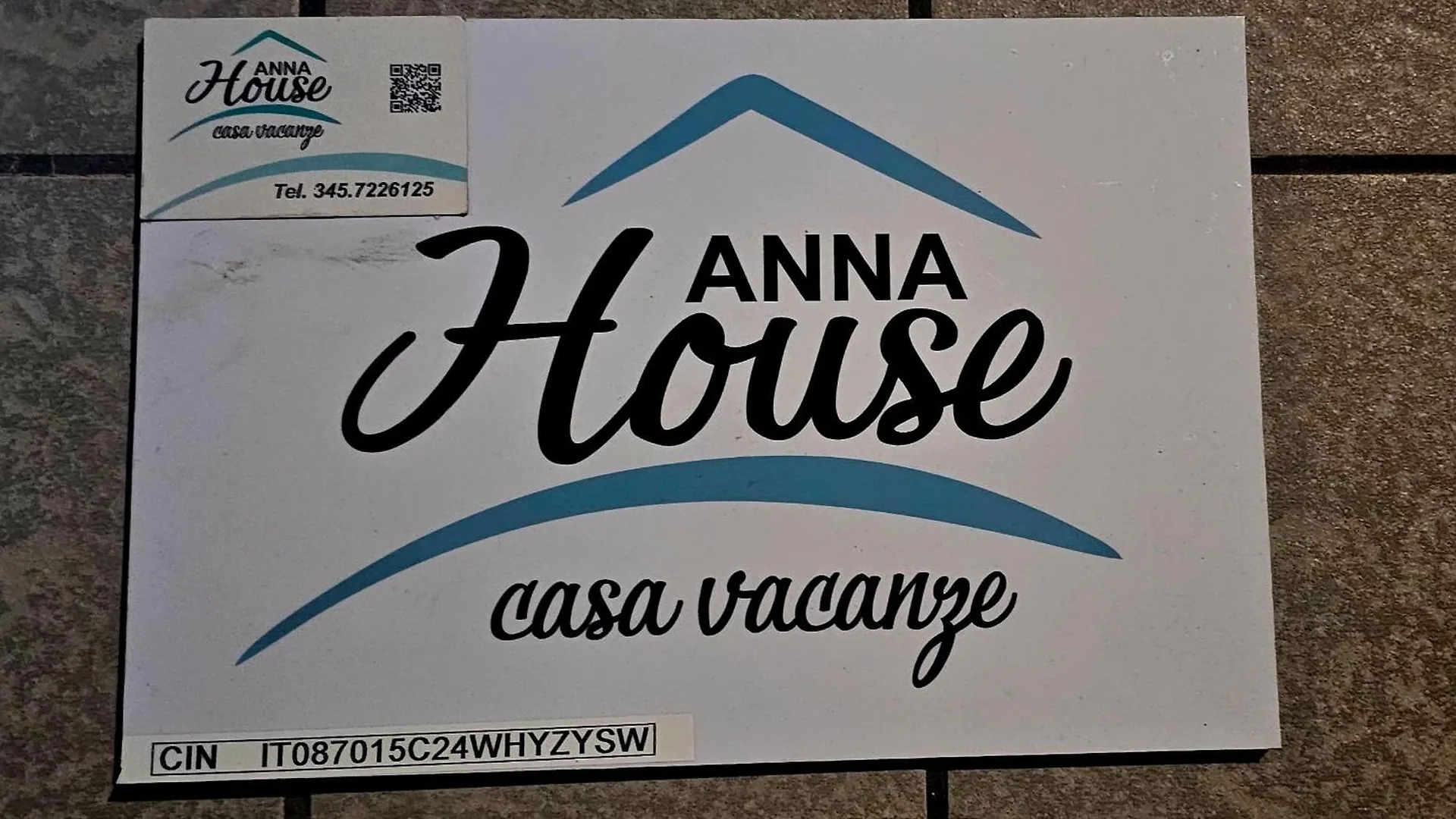 カターニアAnna'S House Near Airportアパートメント カターニア